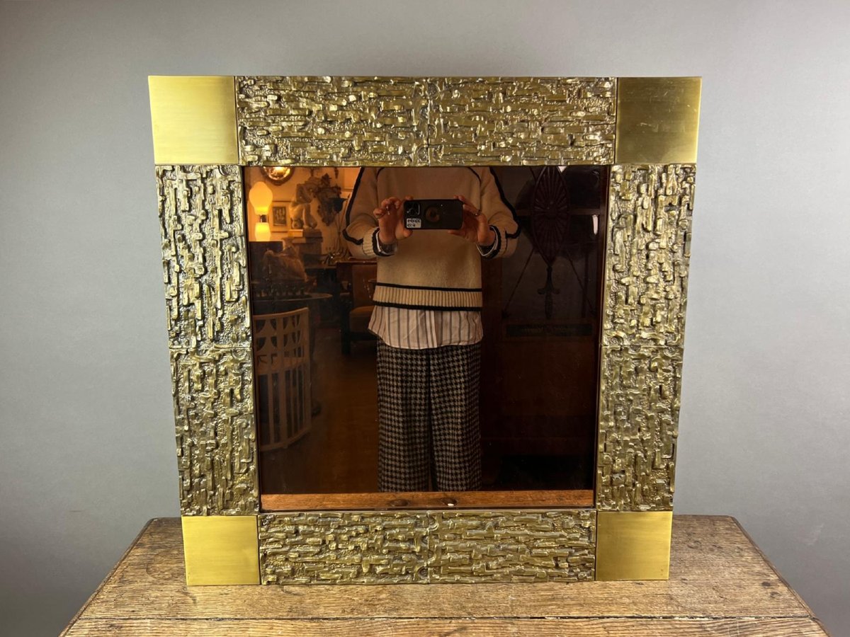 Luciano Frigerio, Miroir, encadrement en bronze et miroir fumé