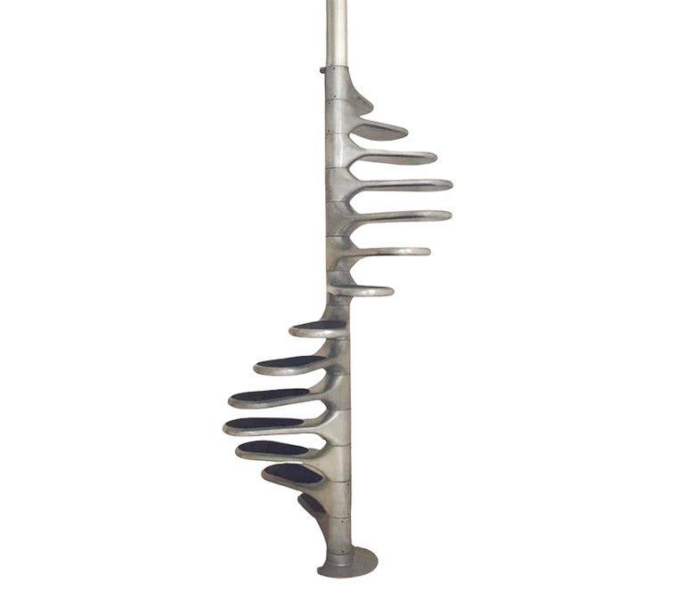 Escalier hélicoïdal par Roger Talon en fonte d'aluminium, 14 marches