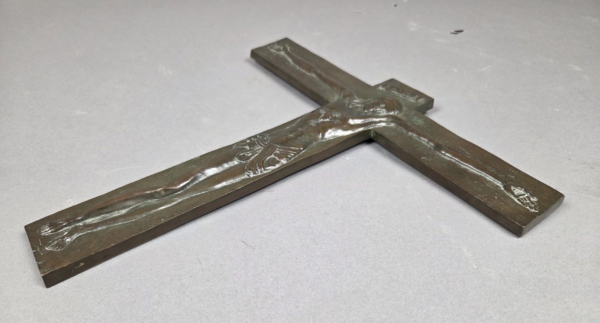 Crucifix en bronze signé Szwarc Marek pour JOC-photo-1