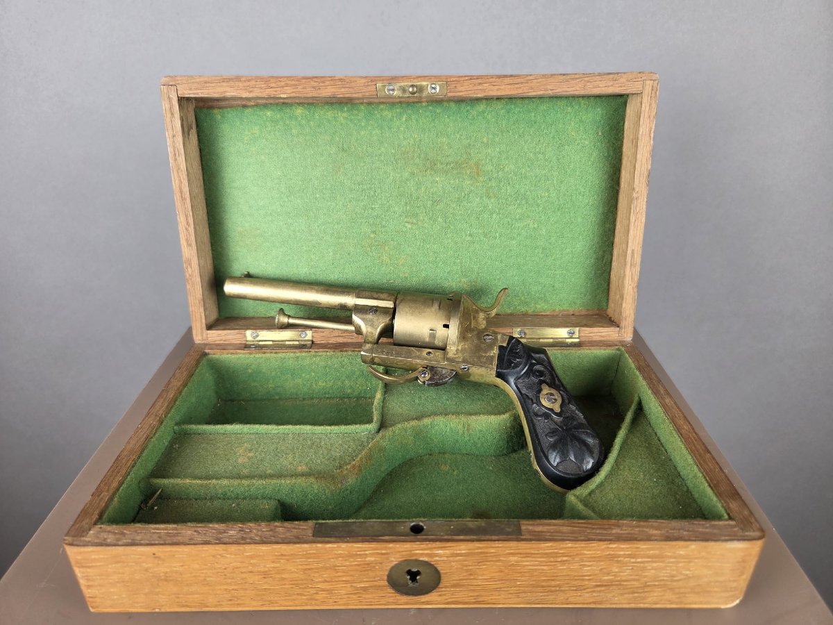 Rare révolver à broche 7mm, Liège vers 1860