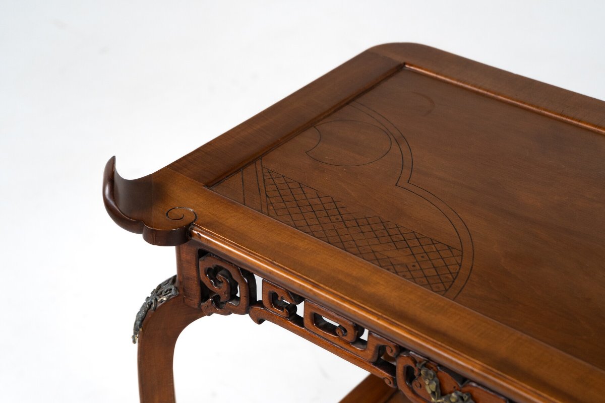 Petite table d'appoint dans le style de Viardot-photo-2