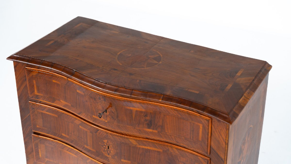 Commode en bois, Italie, XVIIIe siècle-photo-2