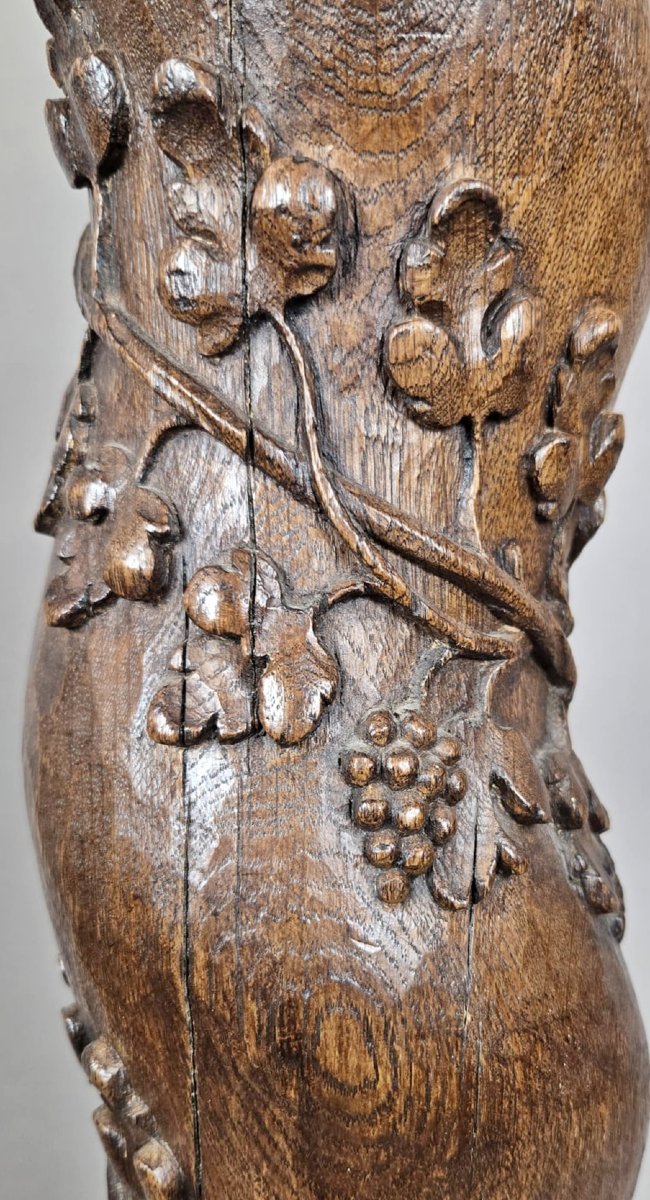 Paire de colonnes torsadées en chêne sculpté, début du XVIIIe siècle-photo-7