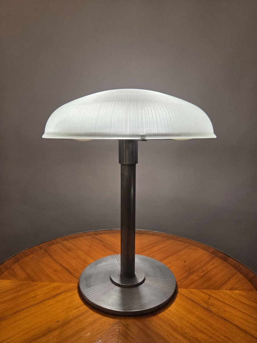 Lampe sur pied Art Déco signée Holophane, à verre prismatique