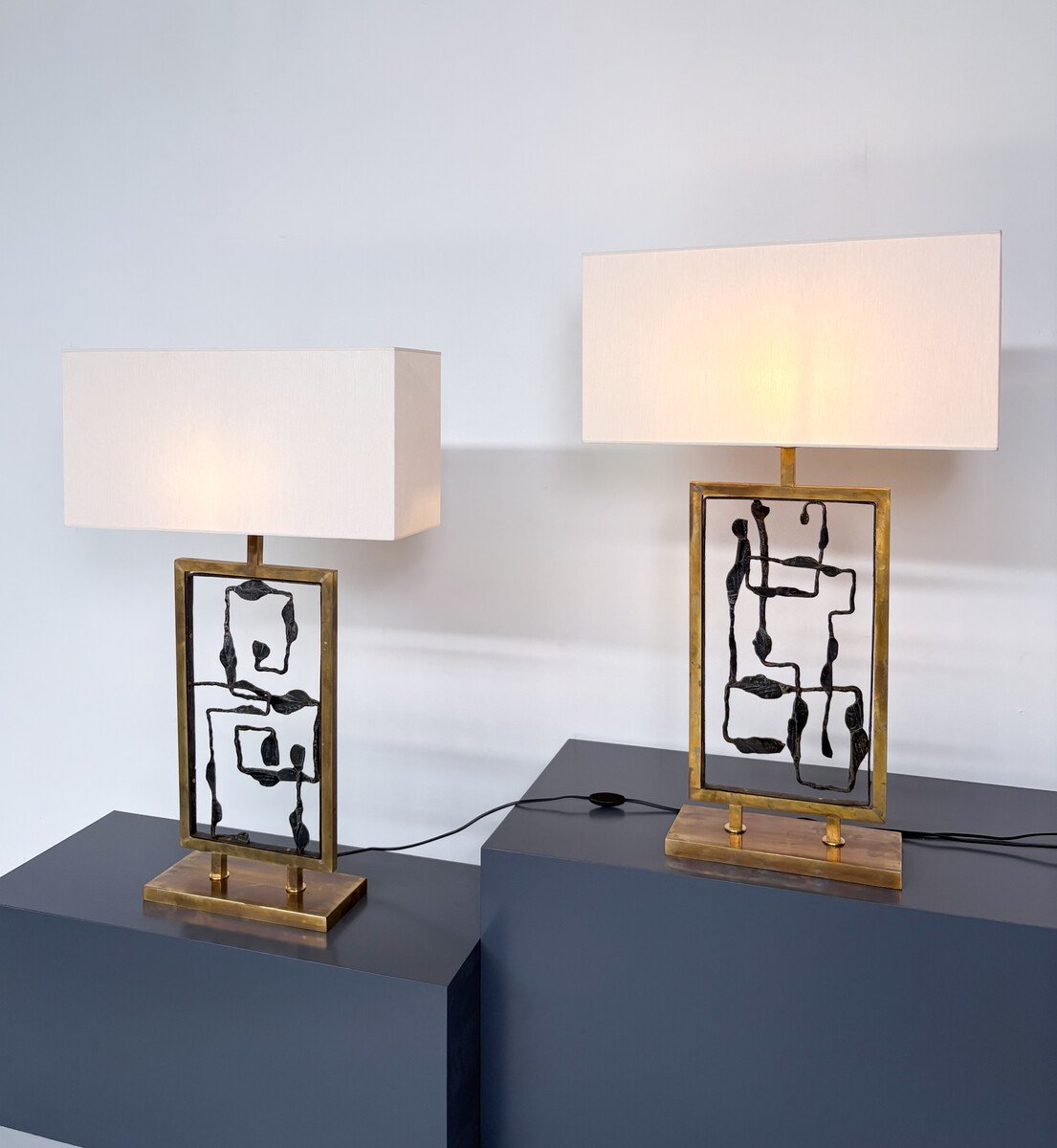 Pair Of Large Contemporary Table Lamps, Brass, Italy-photo-2