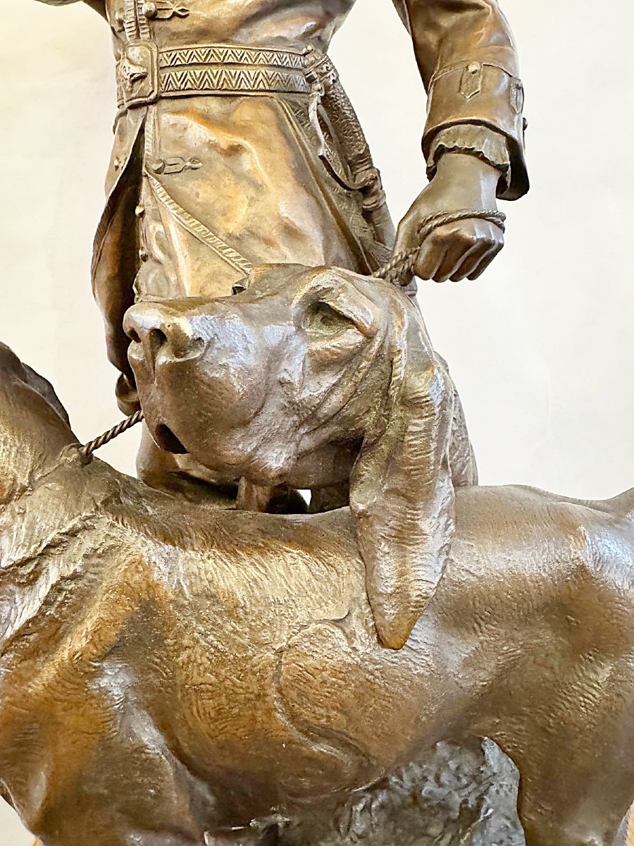 Bronze 19th.c, "Piqueur au Relais", signé H.P. Moreau et Prosper Lecourtier.-photo-2