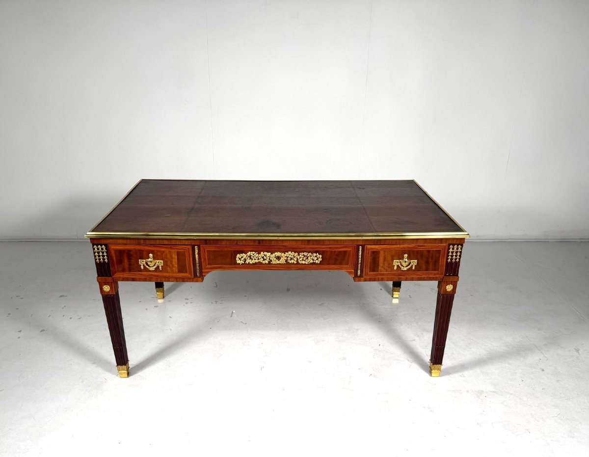 Grand bureau de style Louis XVI en acajou et bronze doré, 19th-photo-2