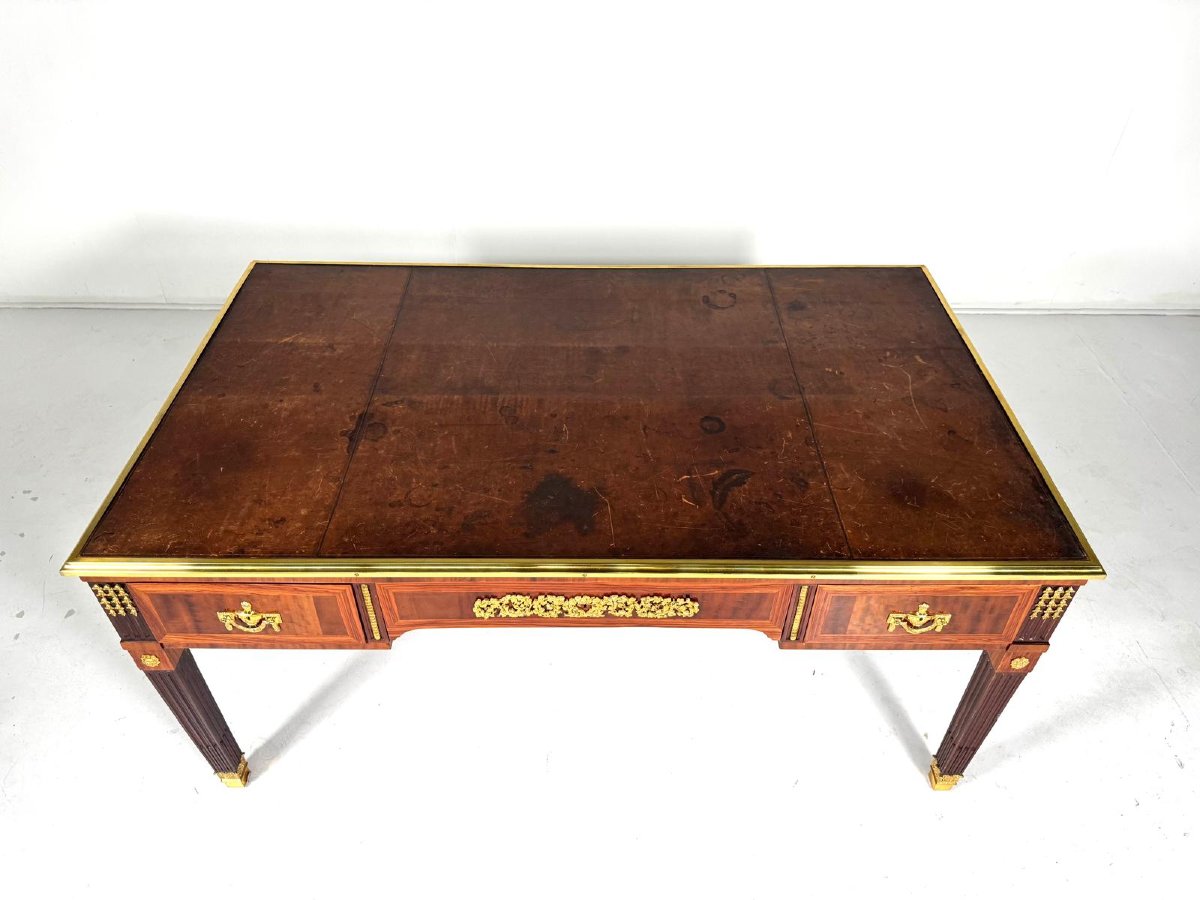 Grand bureau de style Louis XVI en acajou et bronze doré, 19th-photo-2
