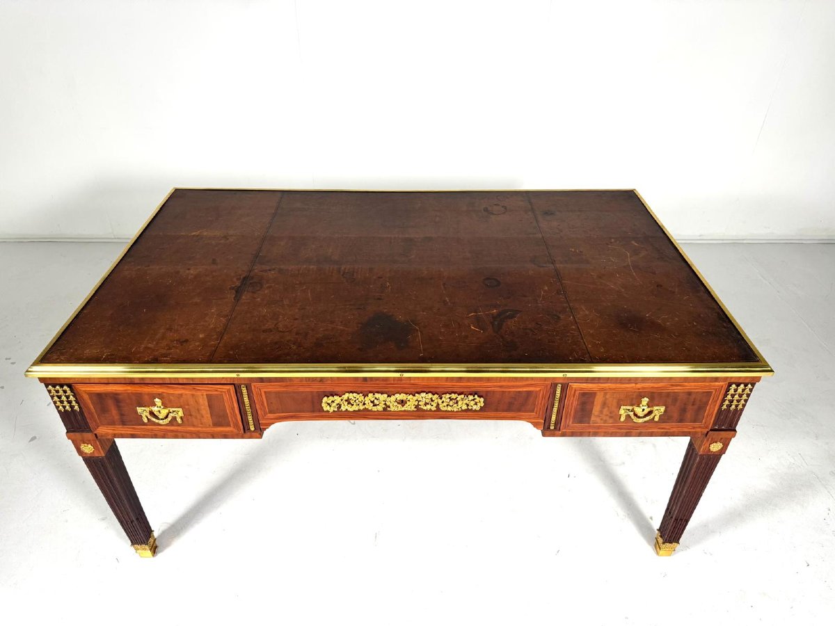 Grand bureau de style Louis XVI en acajou et bronze doré, 19th-photo-3