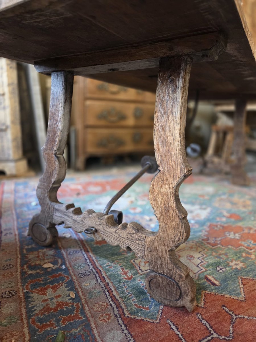 Table Espagnole en chêne, 19th-photo-1