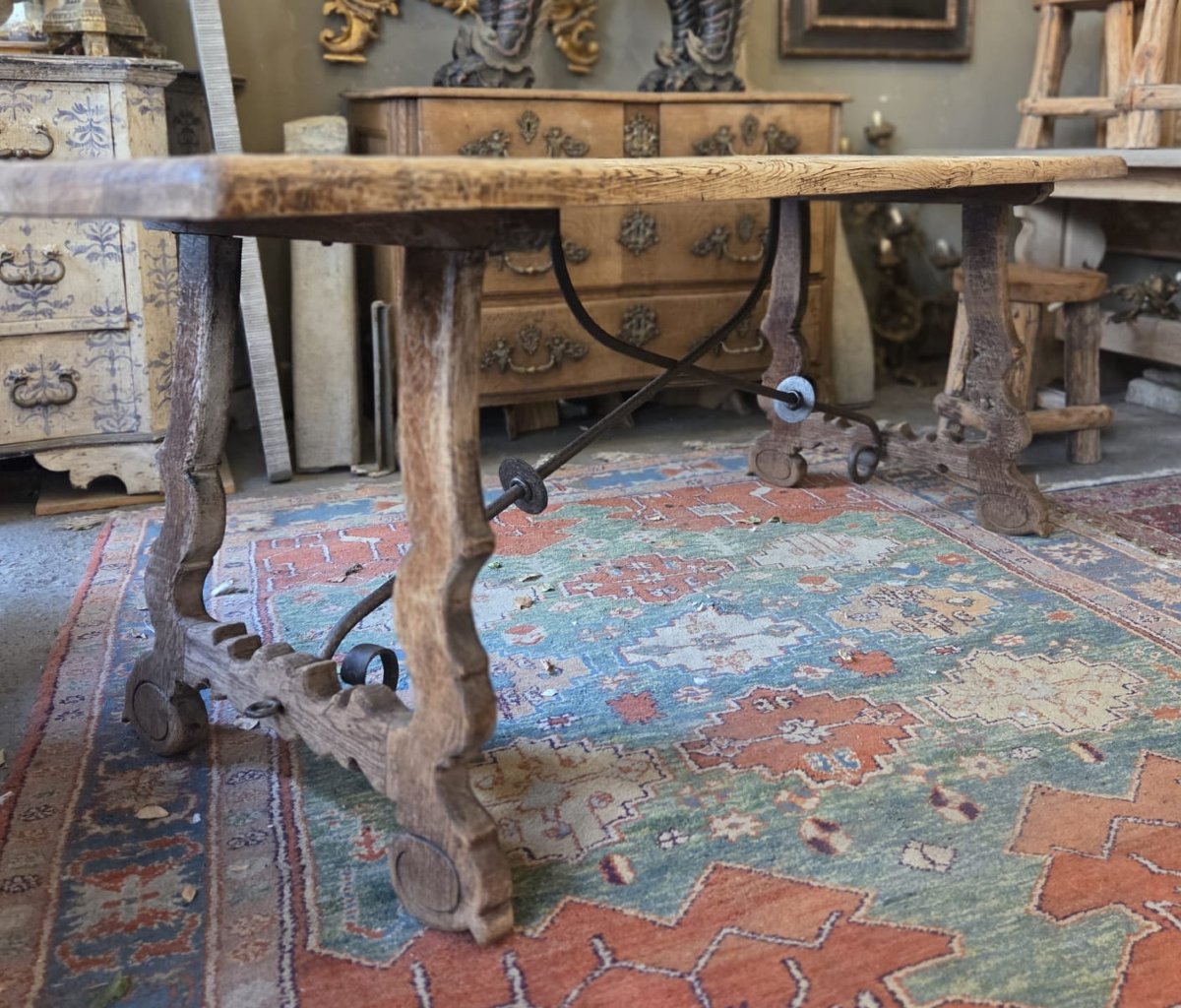 Table Espagnole en chêne, 19th