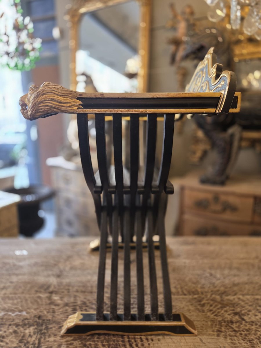 Fauteuil Curule en bois noirci et doré, 20th-photo-2