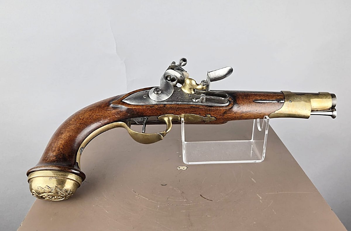 Pistolet des gardes du corps du Roy-1er modèle-1ere restaurations de Louis XVIII en 1814