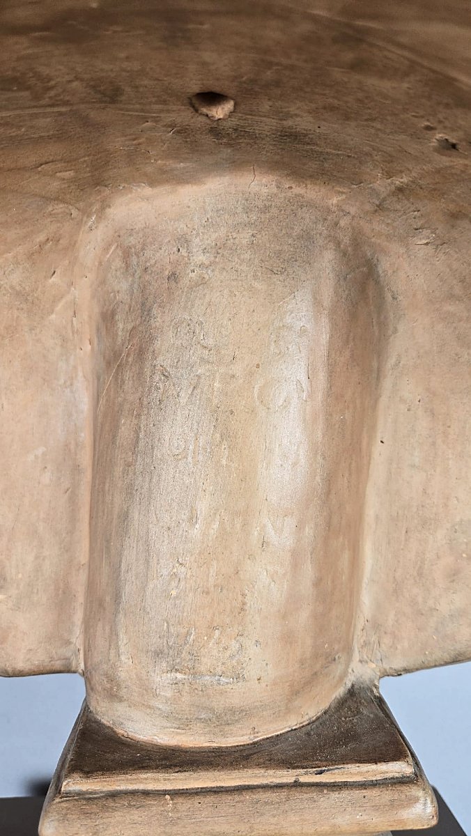 Buste de Madame du Barry en terre cuite, XIXᵉ siècle.-photo-5