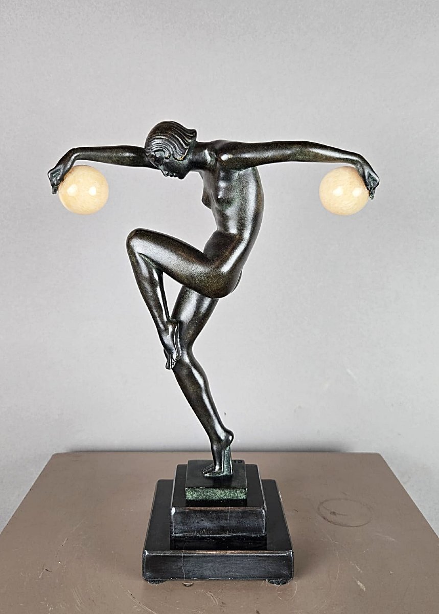 Art Deco Bronze Sculpture "dancer With Balls" By Denis For Max Le Verrier, Circa 1930