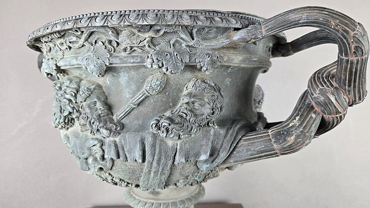 Vase Warwick en bronze, XIXe siècle.-photo-2