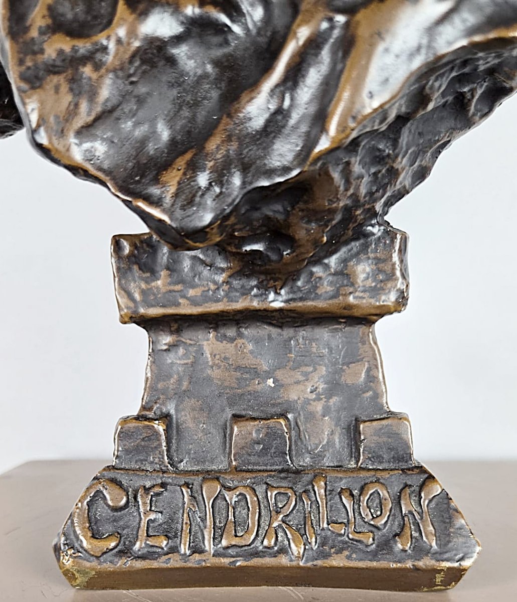 Bronze « Cendrillon », signé E. Villanis (1858-1914), époque Art nouveau.-photo-2