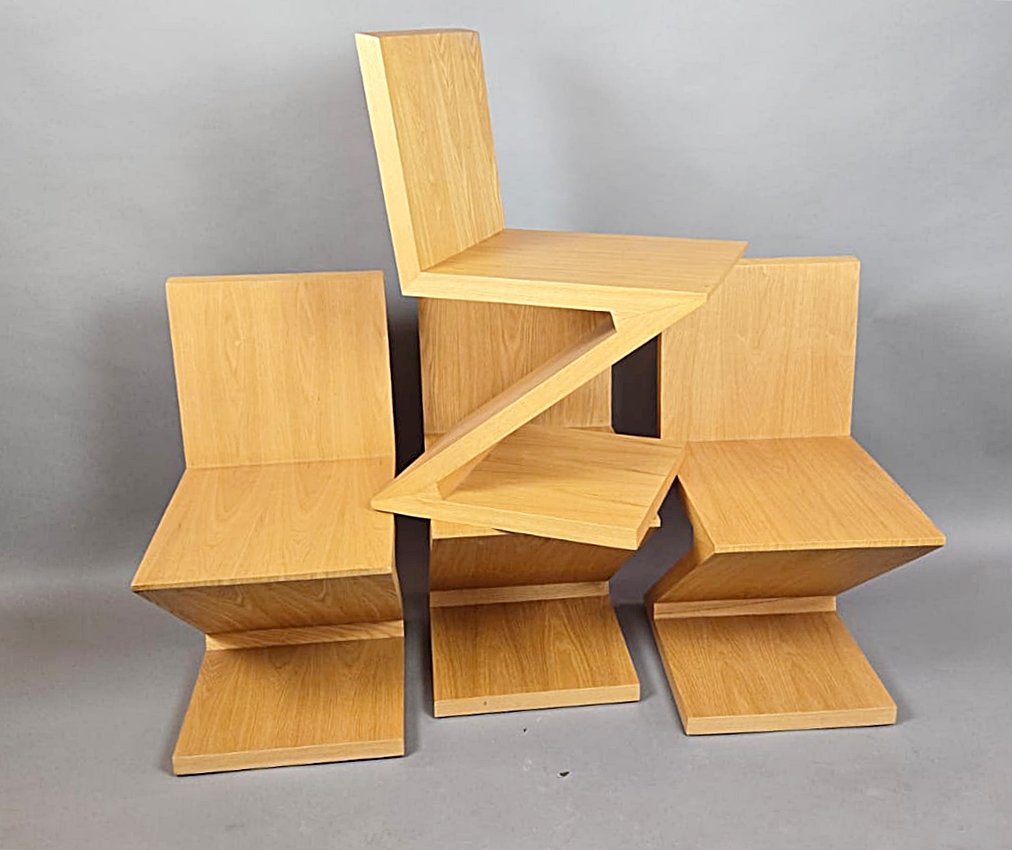 Ensemble de quatre chaises « Zig-Zag » de Gerrit Thomas Rietveld, vers 1970-photo-2