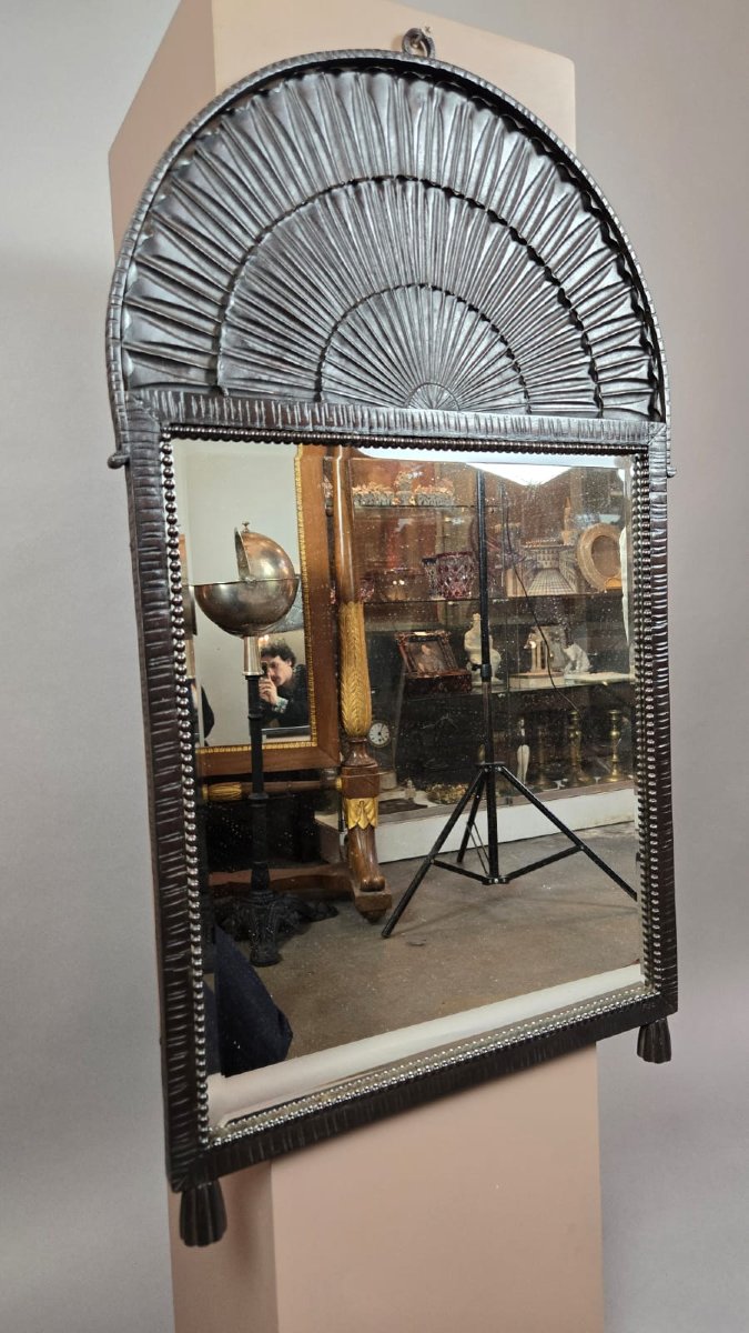 F. Carion, miroir en fer forgé martelé, signé-photo-2