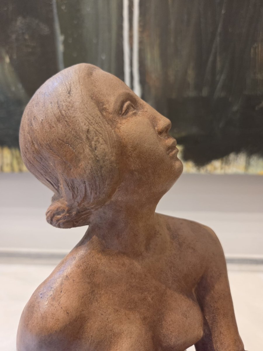 A. Maurice Dekorte, "nue assise" Terre de pipe daté 1924 et numéroté 8/30-photo-5