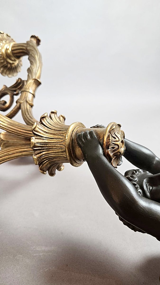 Paire d’appliques de style Empire en bronze, fin du XIXᵉ siècle, à décor de putti ailés-photo-4