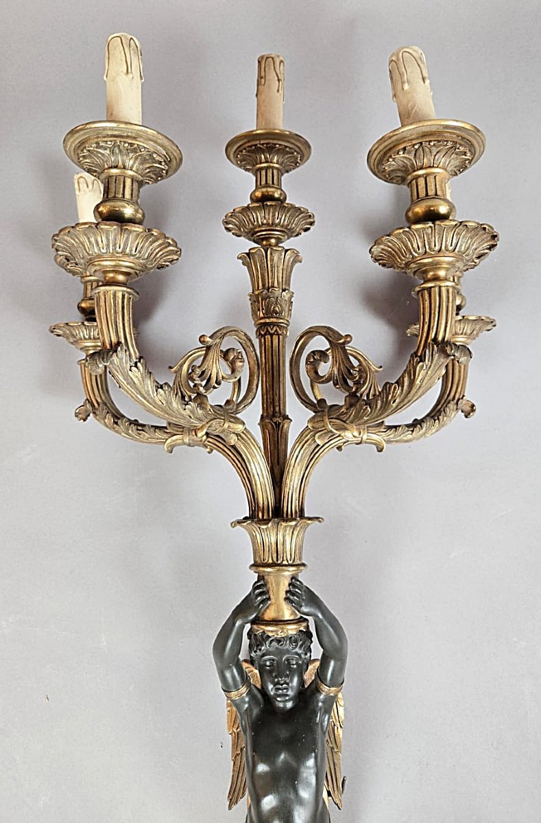 Paire d’appliques de style Empire en bronze, fin du XIXᵉ siècle, à décor de putti ailés-photo-5