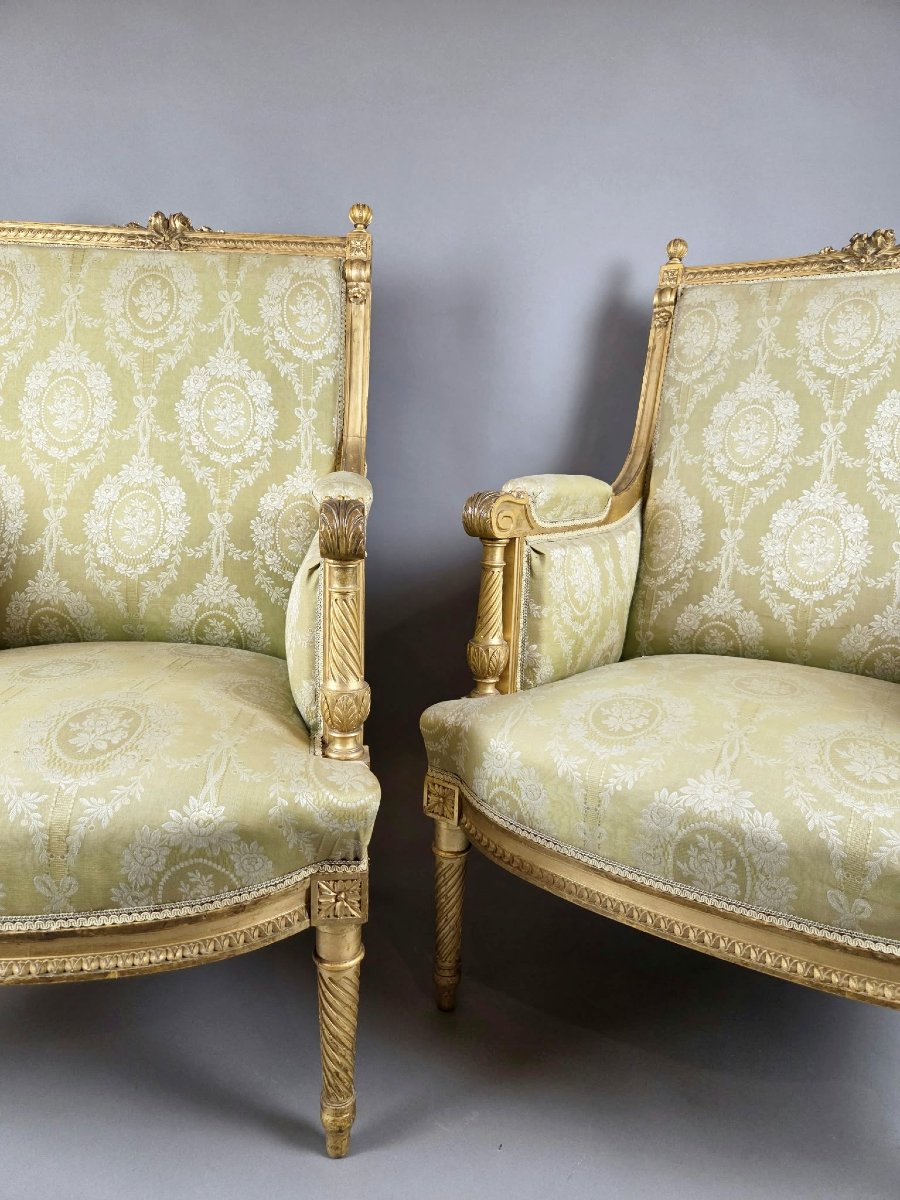Pair Of Louis Vi-style Bergère Chairs In Finely Carved Gilded Wood, 19th Century-photo-3