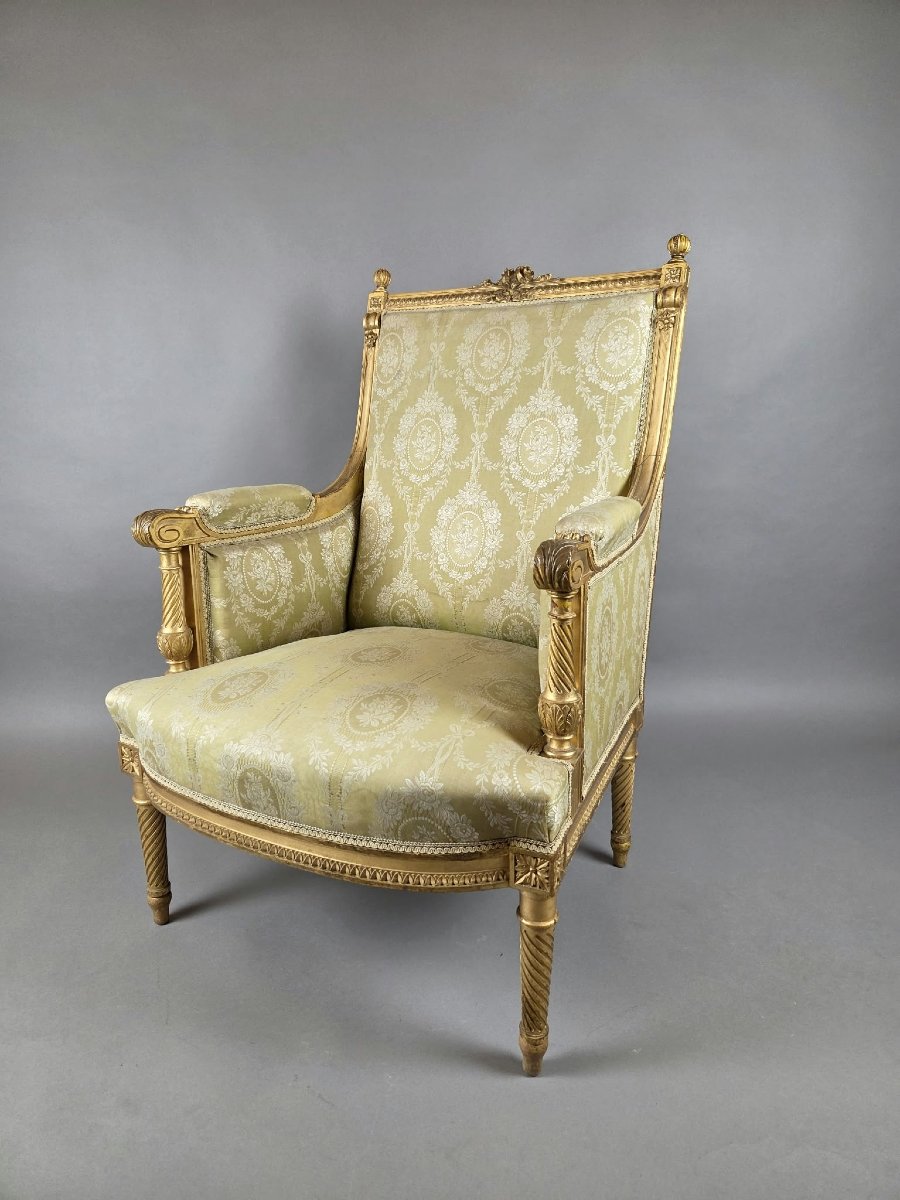 Pair Of Louis Vi-style Bergère Chairs In Finely Carved Gilded Wood, 19th Century-photo-4