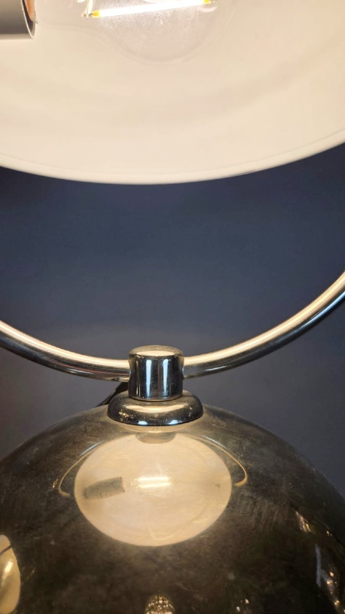 Paire de lampes "Boule" en chrome d'après Felix Aublet, circa 1930-photo-5