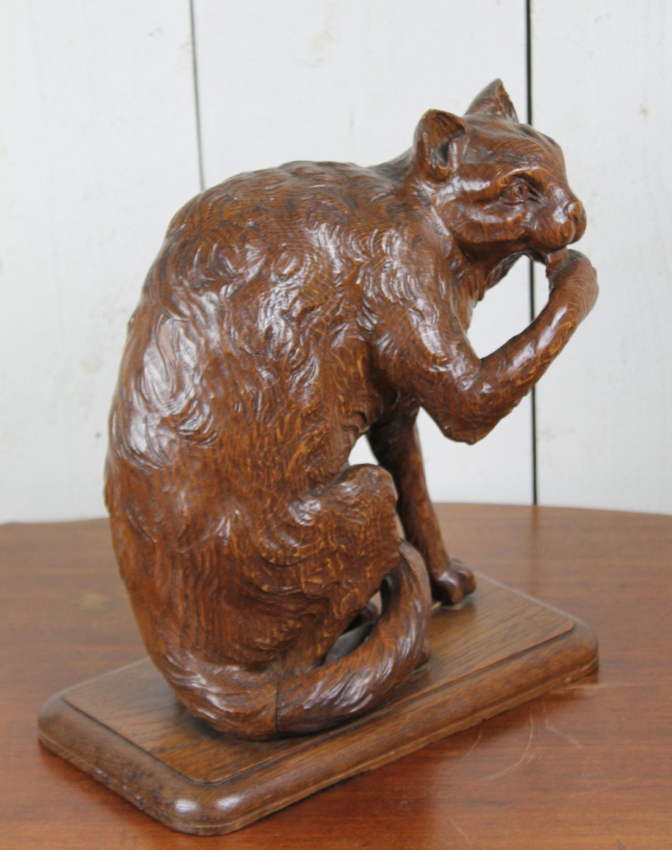 Carved Wooden Cat-photo-2