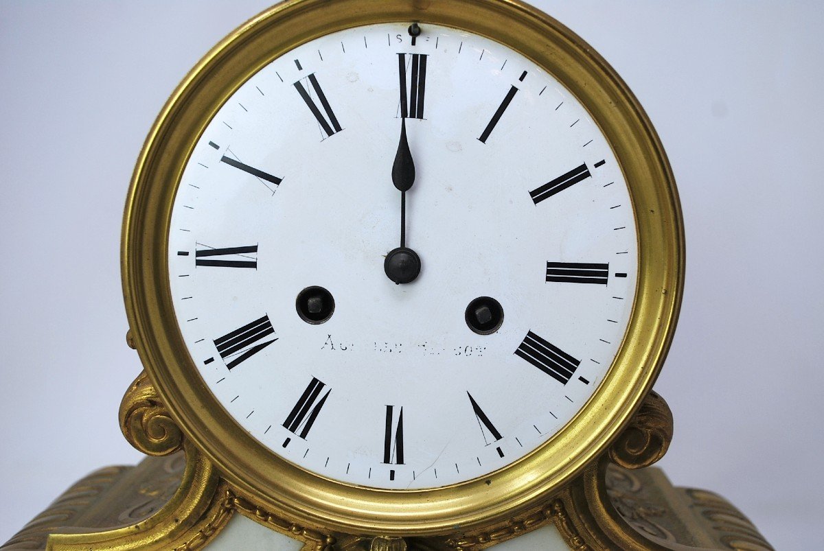 Louis XVI Style Clock In Marble And Gilt Bronze-photo-1