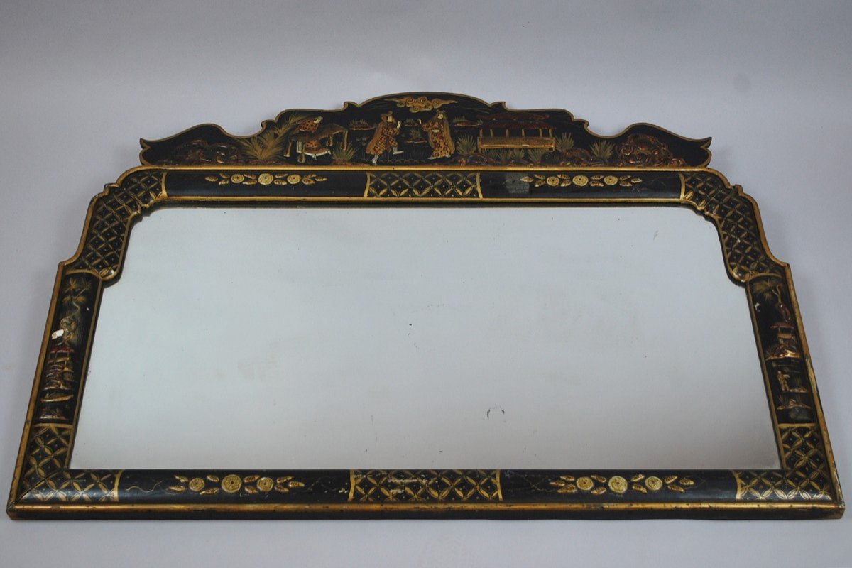 Lacquered Mirror With Chinese Decorations