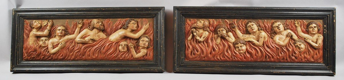 Paire De Panneaux En Bois Sculptés,  Les âmes Au Purgatoire