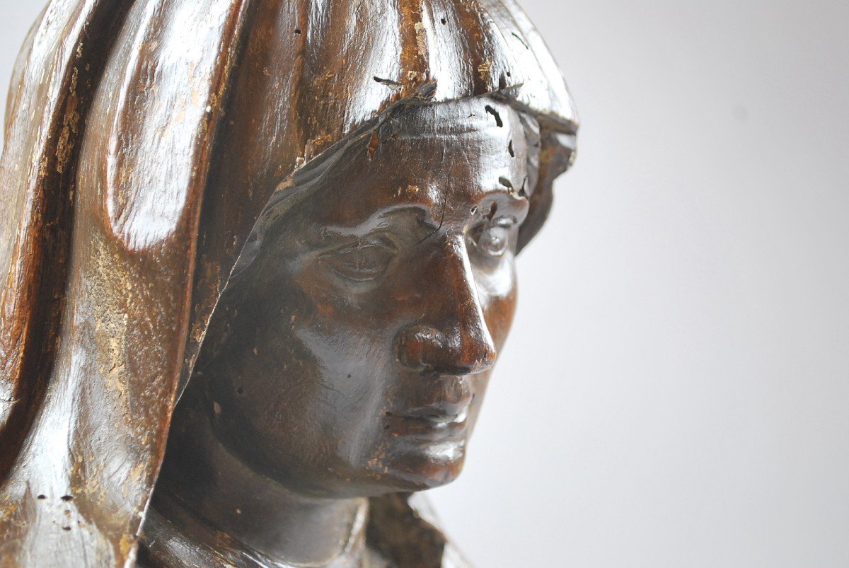 Bust Of Mary In Carved Walnut, Italy 17th-photo-2