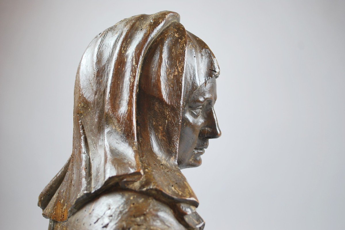 Bust Of Mary In Carved Walnut, Italy 17th-photo-4