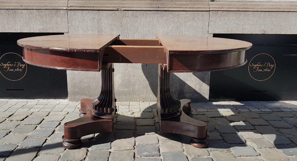 Directoire Pedestal Table In Mahogany-photo-3
