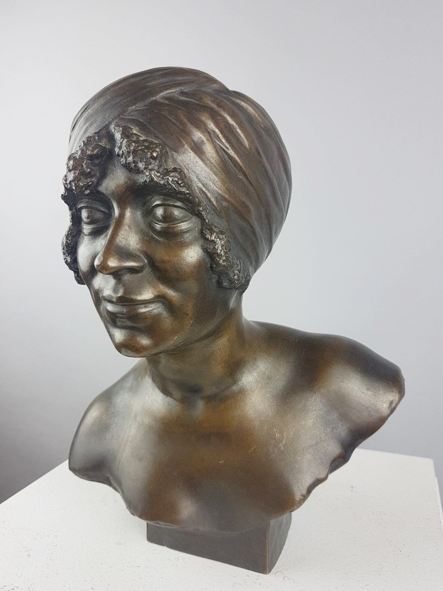 Matton A. Buste d'Africaine, Bronze à Patine Brune-photo-2