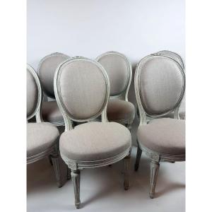 Suite De 8 Chaises De Style Louis XVI