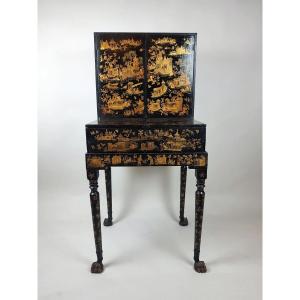 Secret Cabinet In Chinese Lacquer