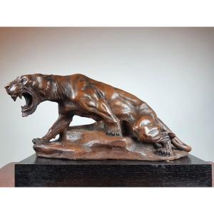 Cartier Th. Sculpture En Terre Cuite "lionne"