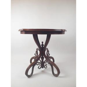 Thonet Pedestal Table In Curved And Stained Beech, Circa 1920