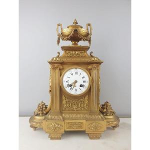 Horloge De Style Louis XVI En Bronze Doré, 19th