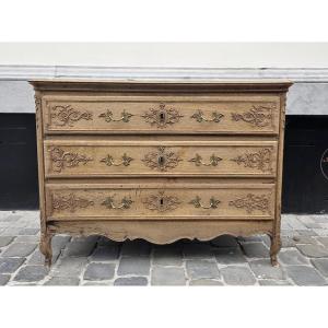 Commode de style Louis XV en chêne sculpté, fin 19th