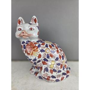 Chat en porcelaine de chine polychromé, début 20th