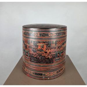 Boite a Betel en bois gravé et laqué, Birmanie vers 1920
