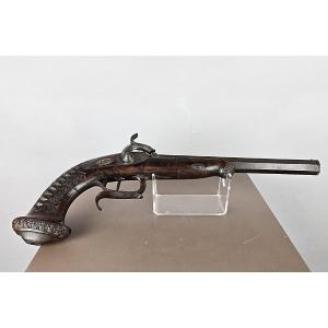 Pistolet de duel signé en or, "A St Etienne", circa 1835