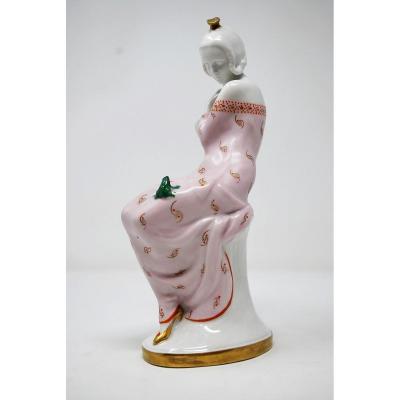 La Princesse Et La Grenouille - Porcelaine De Taubenbach  (thuringe)