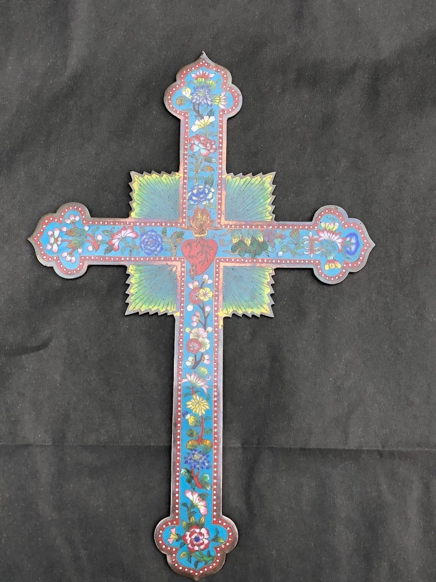 Canton Vers 1880 : Cruxifix En émaux Cloisonné 