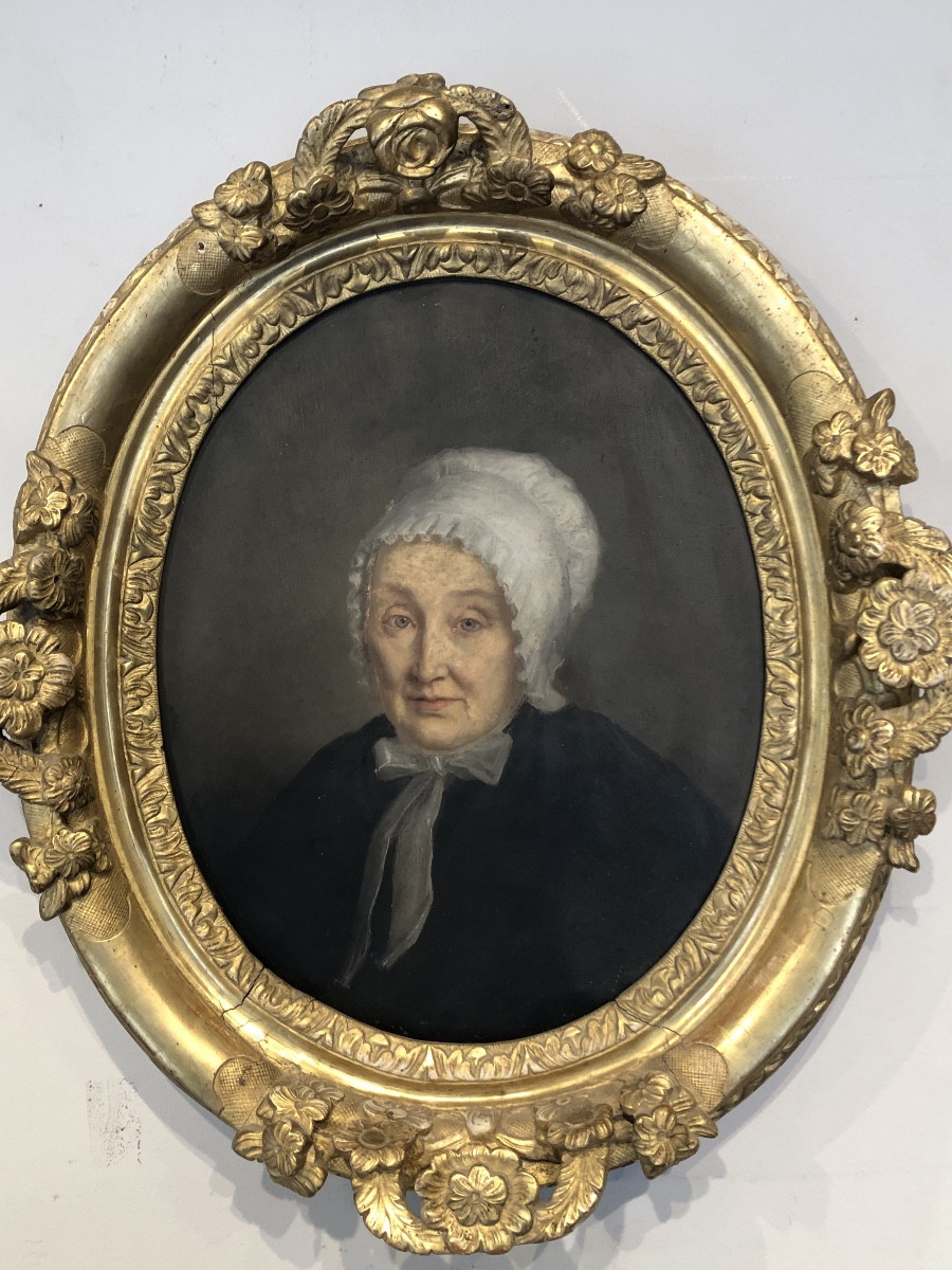 "portrait Of A Woman With A Headdress" Gilded Wooden Frame, Early 18th Century -photo-5