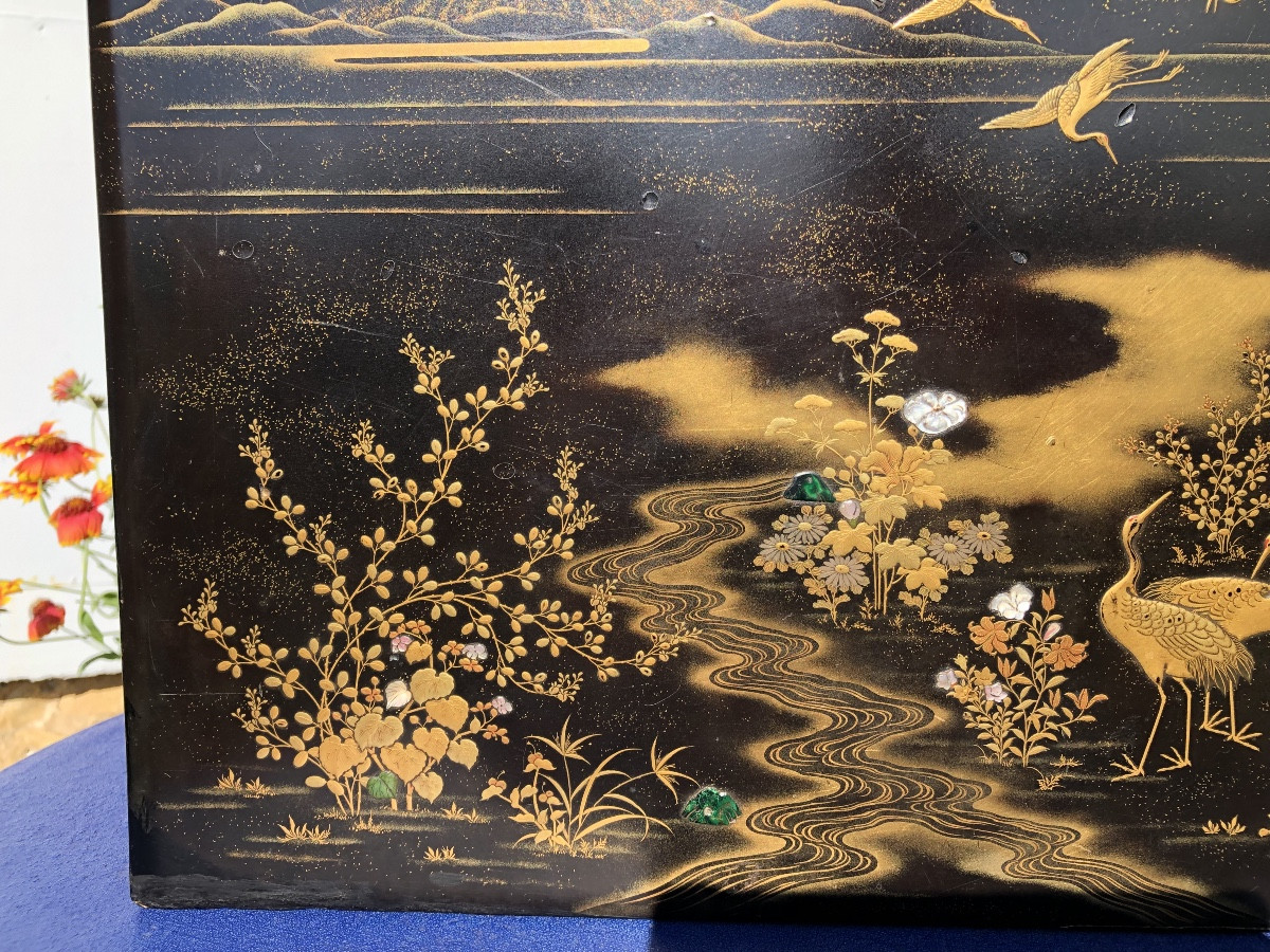 Lacquer Travel Box With Mount Fuji & Cranes Decor, Japan, 19th Century -photo-4